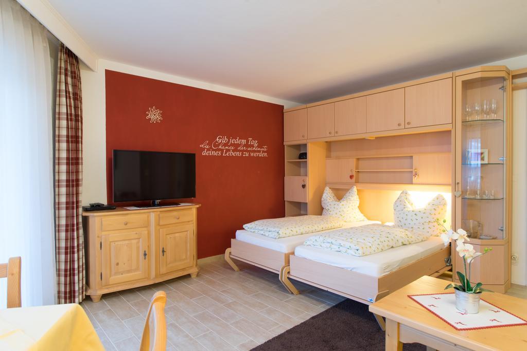 Alpenflair Ferienwohnungen Whg 103 Appartementhaus Nebelhorn 奥伯斯特多夫 外观 照片